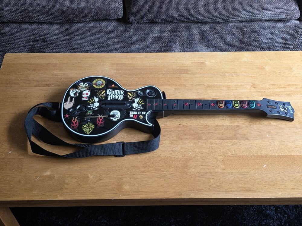 Xbox 360 Guitar Hero Gibson Les Paul Guitar Controller Black Vintage With Strap